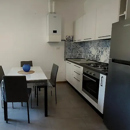 La Casa Di Erika - Centro-mare Апартаменти Пезаро